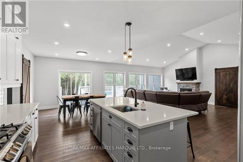 3399 Lakeshore Road, North Glengarry, ON - Indoor Photo Showing Kitchen With Upgraded Kitchen