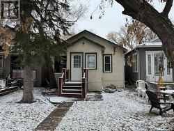 2046 King STREET  Regina, SK S4T 4G6