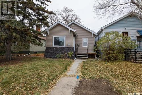 1437 Wascana Street, Regina, SK - Outdoor With Facade