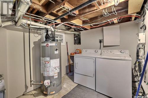 1437 Wascana Street, Regina, SK - Indoor Photo Showing Laundry Room