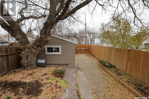 1437 Wascana Street, Regina, SK - Outdoor