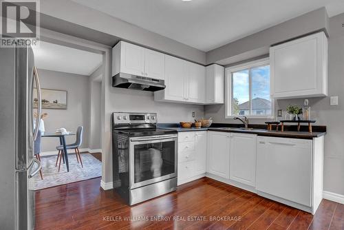 35 Goodwin Avenue, Clarington (Bowmanville), ON - Indoor Photo Showing Kitchen With Double Sink