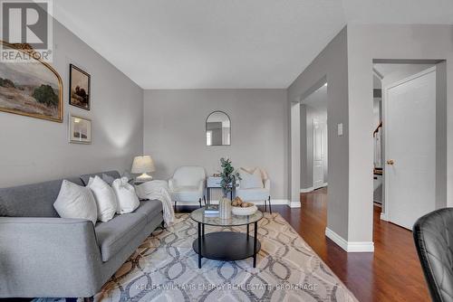 35 Goodwin Avenue, Clarington (Bowmanville), ON - Indoor Photo Showing Living Room