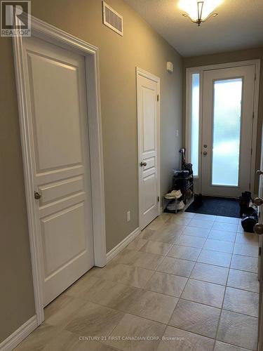 1720 O'Hanlan Lane, London, ON - Indoor Photo Showing Other Room