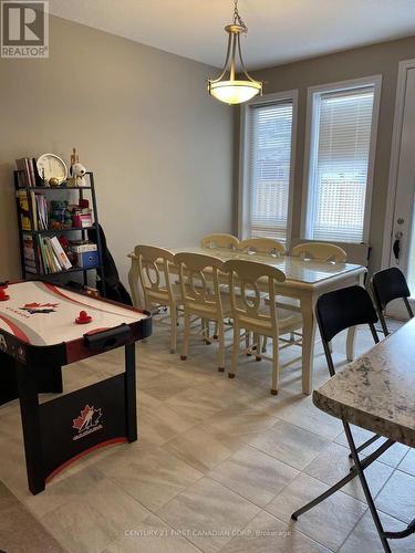 1720 O'Hanlan Lane, London, ON - Indoor Photo Showing Dining Room