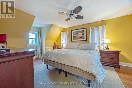 357 Sunset Drive, Central Elgin, ON - Indoor Photo Showing Bedroom