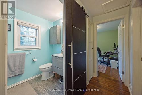 357 Sunset Drive, Central Elgin, ON - Indoor Photo Showing Bathroom