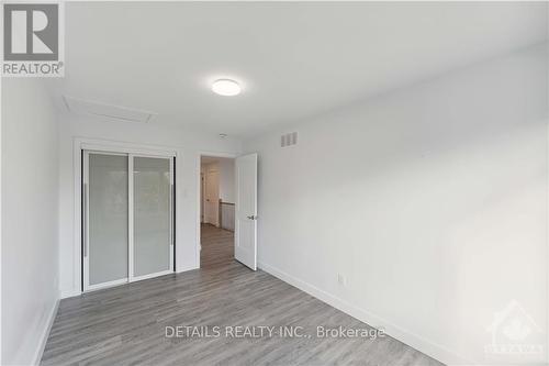 828 Maplewood Avenue, Ottawa, ON - Indoor Photo Showing Other Room