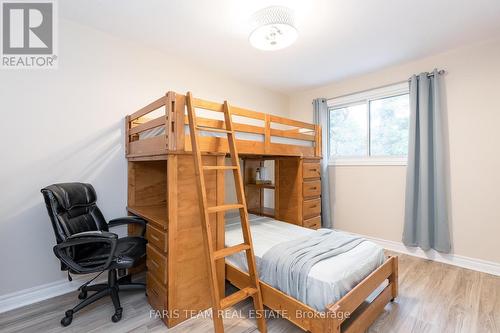 173 Toronto Street, Barrie, ON - Indoor Photo Showing Bedroom