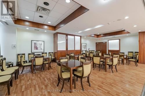 717 - 3880 Duke Of York Boulevard, Mississauga, ON - Indoor Photo Showing Dining Room