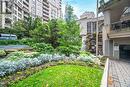 717 - 3880 Duke Of York Boulevard, Mississauga, ON  - Outdoor 