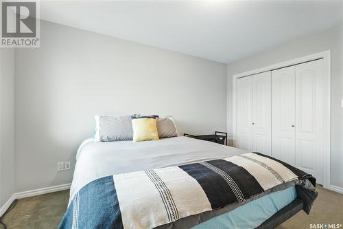 404 2909 Arens Road E, Regina, SK - Indoor Photo Showing Bedroom