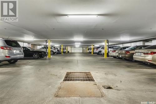 404 2909 Arens Road E, Regina, SK - Indoor Photo Showing Garage