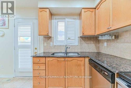 169 Crystal Glen Crescent, Brampton, ON - Indoor Photo Showing Kitchen With Double Sink