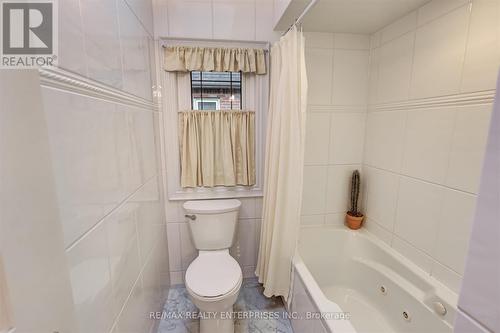 1301 Lindburgh Court, Mississauga, ON - Indoor Photo Showing Bathroom