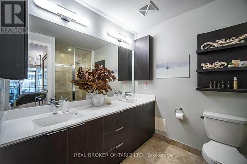 2207 - 16 Brookers Lane, Toronto, ON - Indoor Photo Showing Bathroom