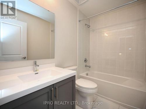 121 - 1573 Rose Way, Milton, ON - Indoor Photo Showing Bathroom