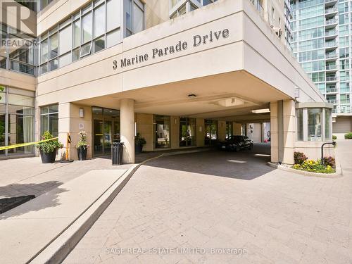 808 - 3 Marine Parade Drive, Toronto, ON - Outdoor