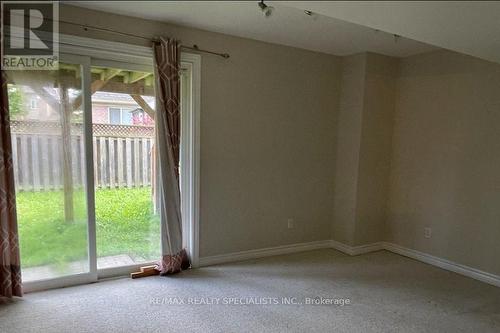 265 - 2534 Carberry Way, Oakville, ON - Indoor Photo Showing Other Room