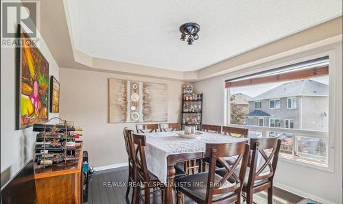 265 - 2534 Carberry Way, Oakville, ON - Indoor Photo Showing Dining Room