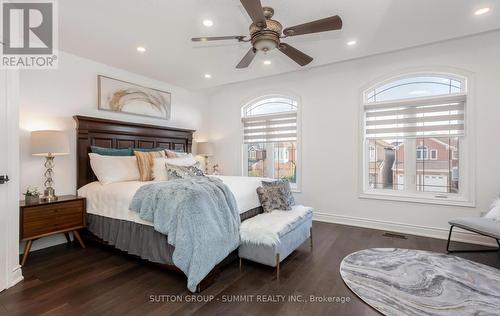 3363 Smoke Tree Road, Mississauga, ON - Indoor Photo Showing Bedroom