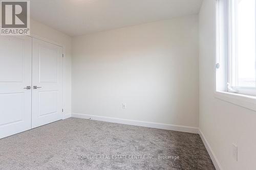 45 Bensley Lane, Hamilton, ON - Indoor Photo Showing Other Room