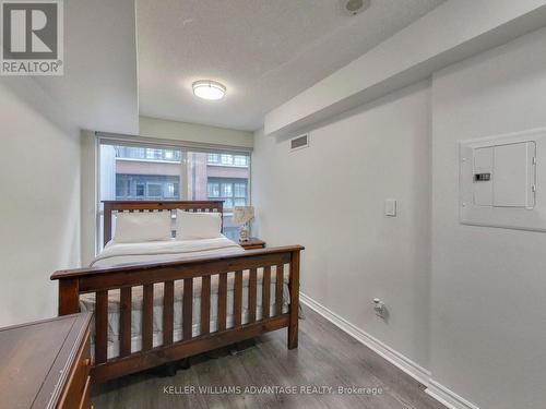 521 - 270 Wellington Street W, Toronto, ON - Indoor Photo Showing Bedroom