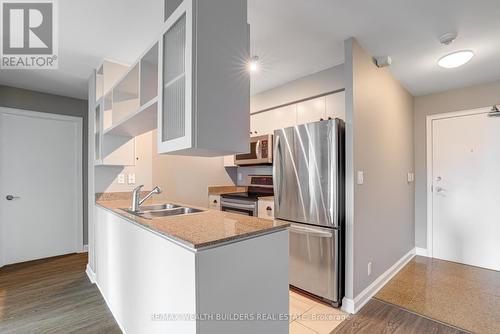 1612 - 397 Front Street W, Toronto, ON - Indoor Photo Showing Kitchen With Double Sink