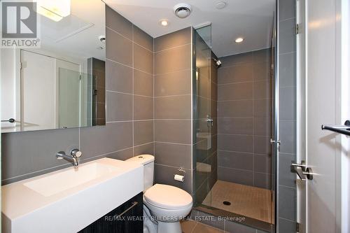 237 - 461 Adelaide Street W, Toronto, ON - Indoor Photo Showing Bathroom