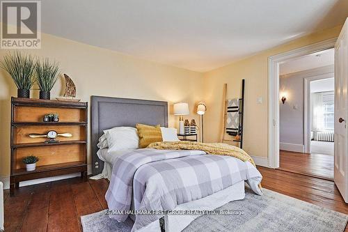 1733 Dufferin Street, Whitby, ON - Indoor Photo Showing Bedroom