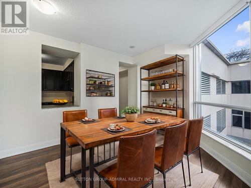 418 - 135 Village Green Square, Toronto, ON - Indoor Photo Showing Dining Room