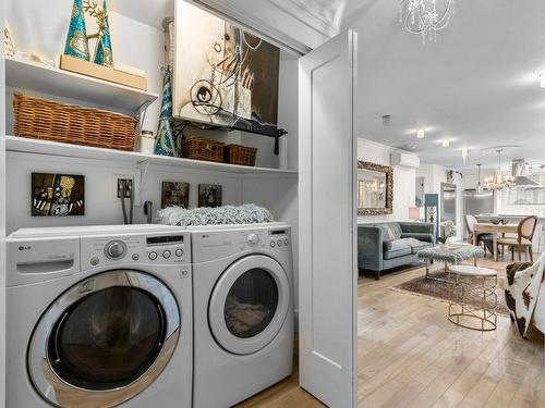 Salle de lavage - 8010 Rue De Londres, Brossard, QC - Indoor Photo Showing Laundry Room