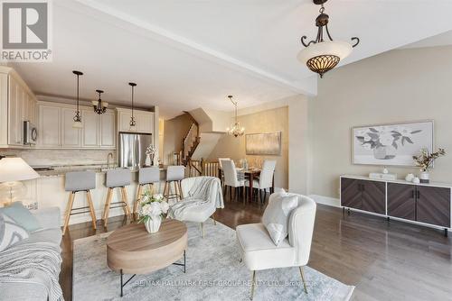 53 - 1295 Wharf Street, Pickering, ON - Indoor Photo Showing Living Room