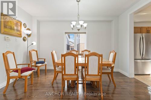 2557 Asima Drive, London, ON - Indoor Photo Showing Dining Room