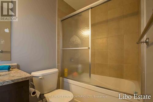 753 Kleinburg Drive, London, ON - Indoor Photo Showing Bathroom