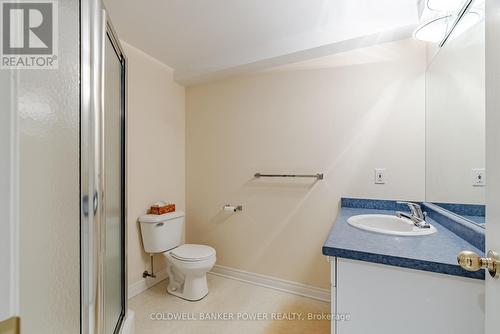 11 - 1755 Louise Boulevard, London, ON - Indoor Photo Showing Bathroom