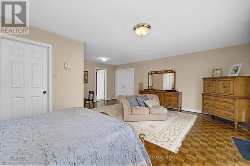 185 Dianawood Ridge, Vaughan, ON - Indoor Photo Showing Bedroom