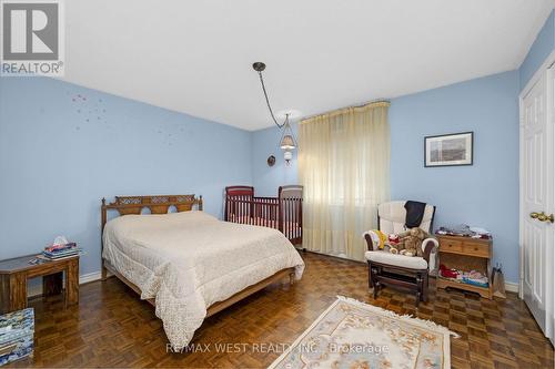 185 Dianawood Ridge, Vaughan, ON - Indoor Photo Showing Bedroom