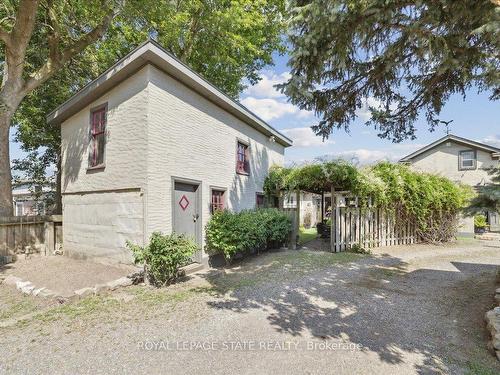 65 Queen St, St. Catharines, ON - Outdoor