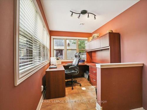 65 Queen St, St. Catharines, ON - Indoor Photo Showing Office