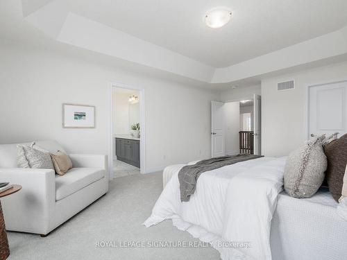 296 Broadacre Dr, Kitchener, ON - Indoor Photo Showing Bedroom