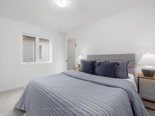 296 Broadacre Dr, Kitchener, ON - Indoor Photo Showing Bedroom