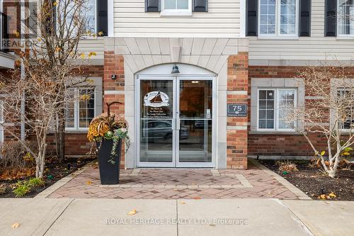 112 - 75 Shipway Avenue, Clarington (Newcastle), ON - Outdoor