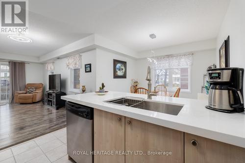 112 - 75 Shipway Avenue, Clarington (Newcastle), ON - Indoor Photo Showing Kitchen With Double Sink