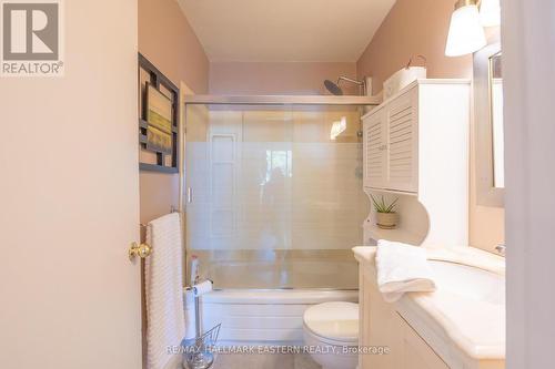 451 Harden Crescent, Cobourg, ON - Indoor Photo Showing Bathroom