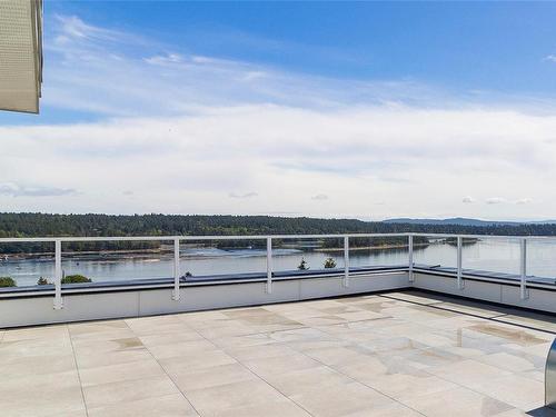 501-201 Dogwood Dr, Ladysmith, BC - Outdoor With Balcony With View