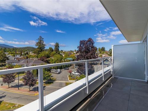 501-201 Dogwood Dr, Ladysmith, BC - Outdoor With Balcony With View