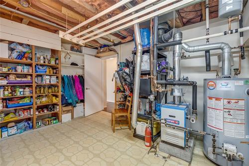 1465 Dartmouth Street, Penticton, BC - Indoor Photo Showing Basement