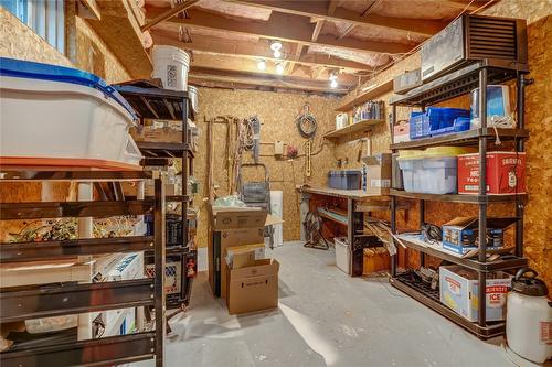 1465 Dartmouth Street, Penticton, BC - Indoor Photo Showing Basement