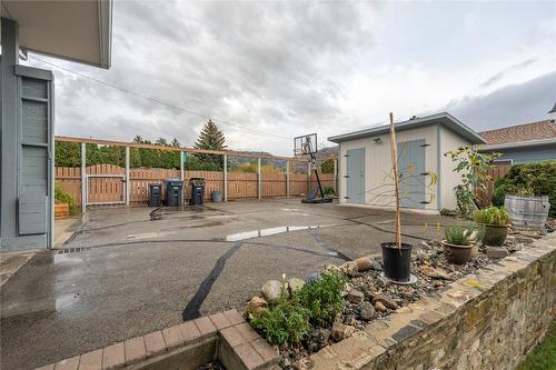 1465 Dartmouth Street, Penticton, BC - Outdoor